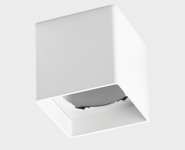 Накладной светильник Italline FASHION FX1 white + FASHION FXR gold