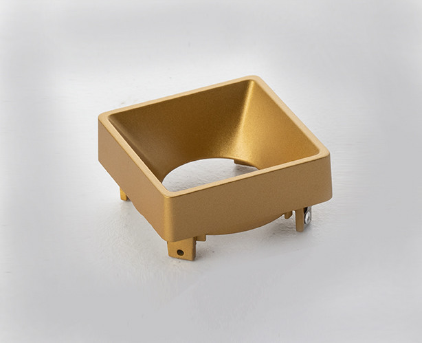 Накладной светильник Italline FASHION FX1 white + FASHION FXR gold