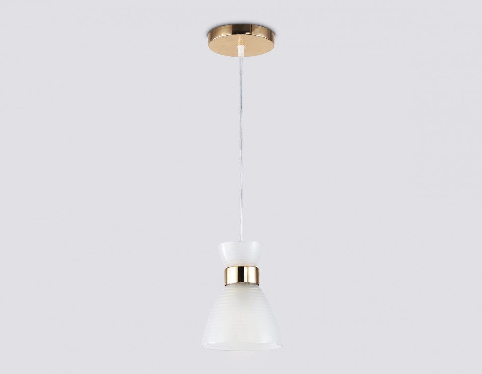 Подвесной светильник Ambrella Light Loft Traditional TR3401