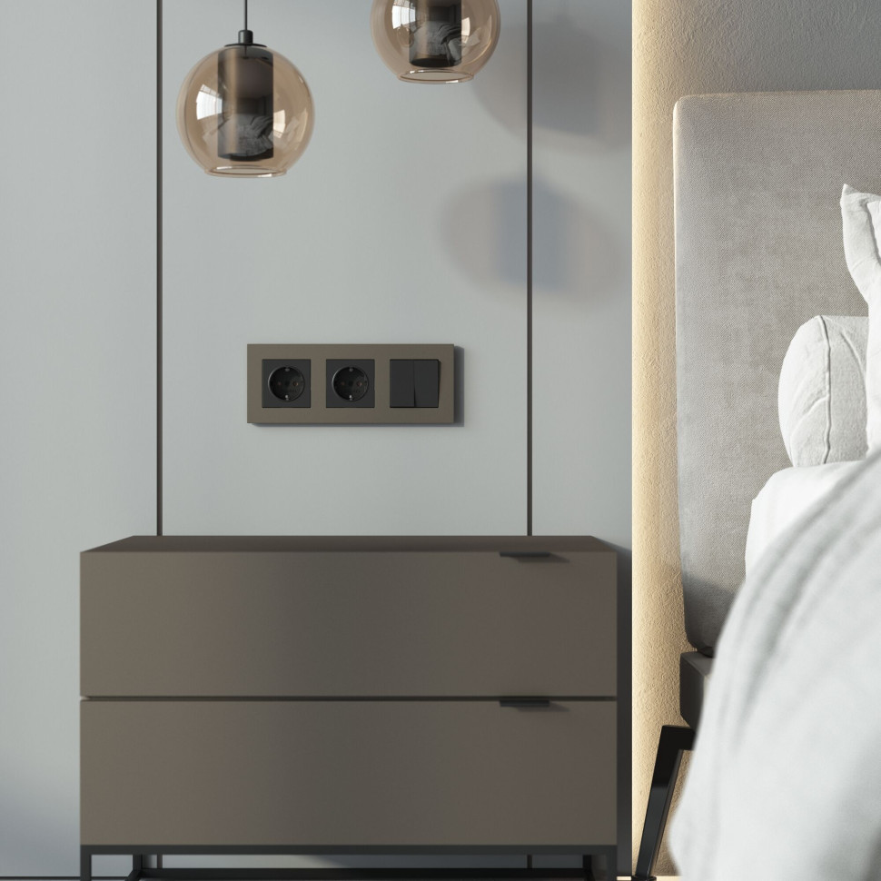 Рамка из поликарбоната на 3 поста Slab бронза софт W0032963