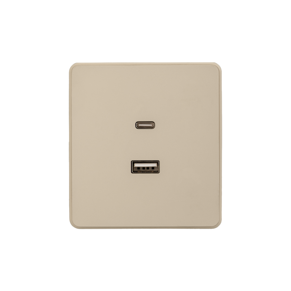 Розетка ROUND USB-A+Type-C 3А с функцией быстрой зарядки шелк KRANZ KR-78-0734-7