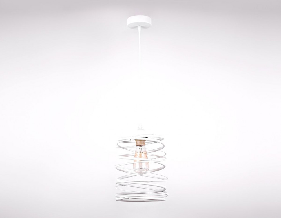 Подвесной светильник Ambrella Light Traditional TR8400