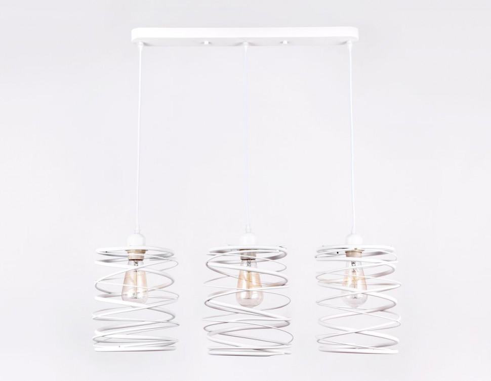 Подвесной светильник Ambrella Light Traditional TR8402