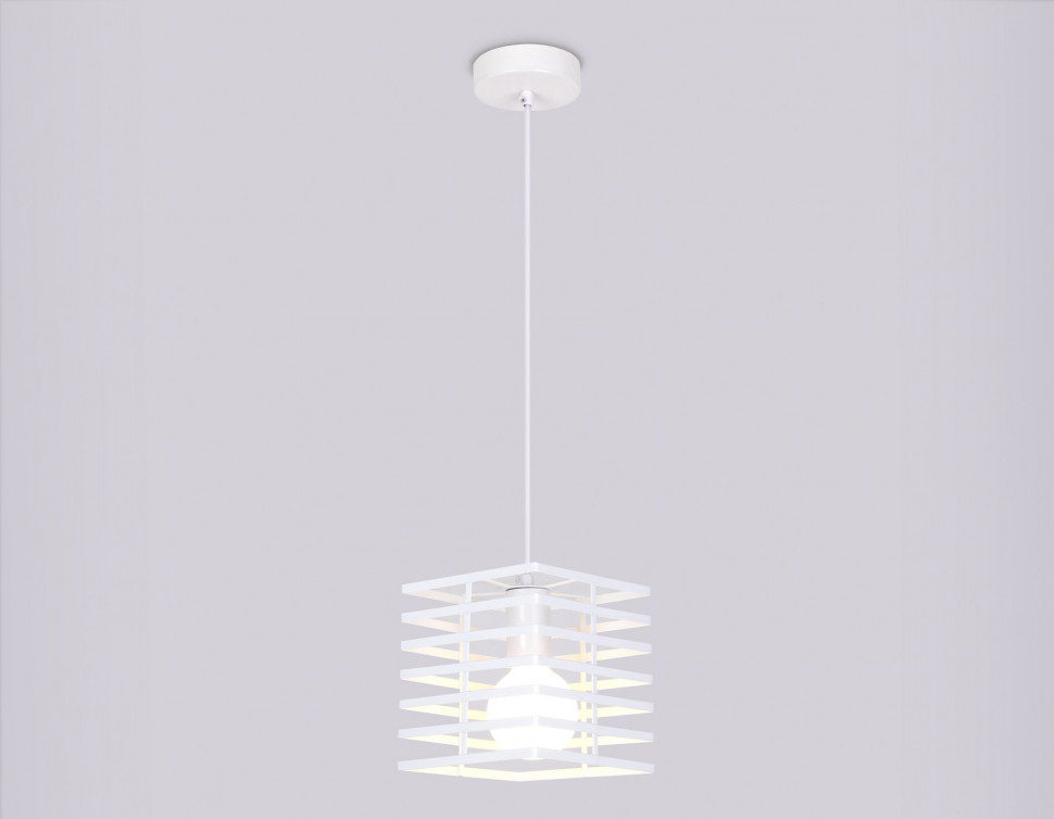 Подвесной светильник Ambrella Light Traditional TR8410