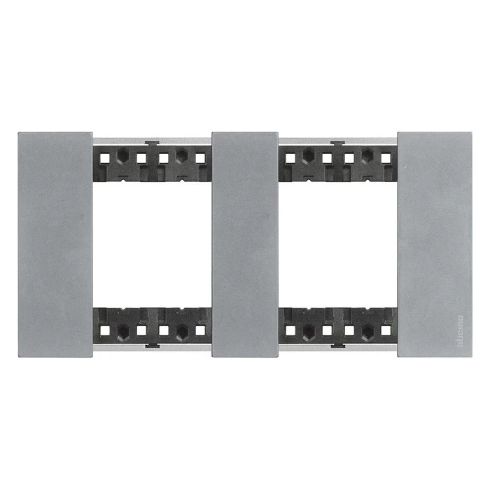 Рамка двойная (2+2 мод) без суппорта немецкий стандарт Bticino Living Now луна