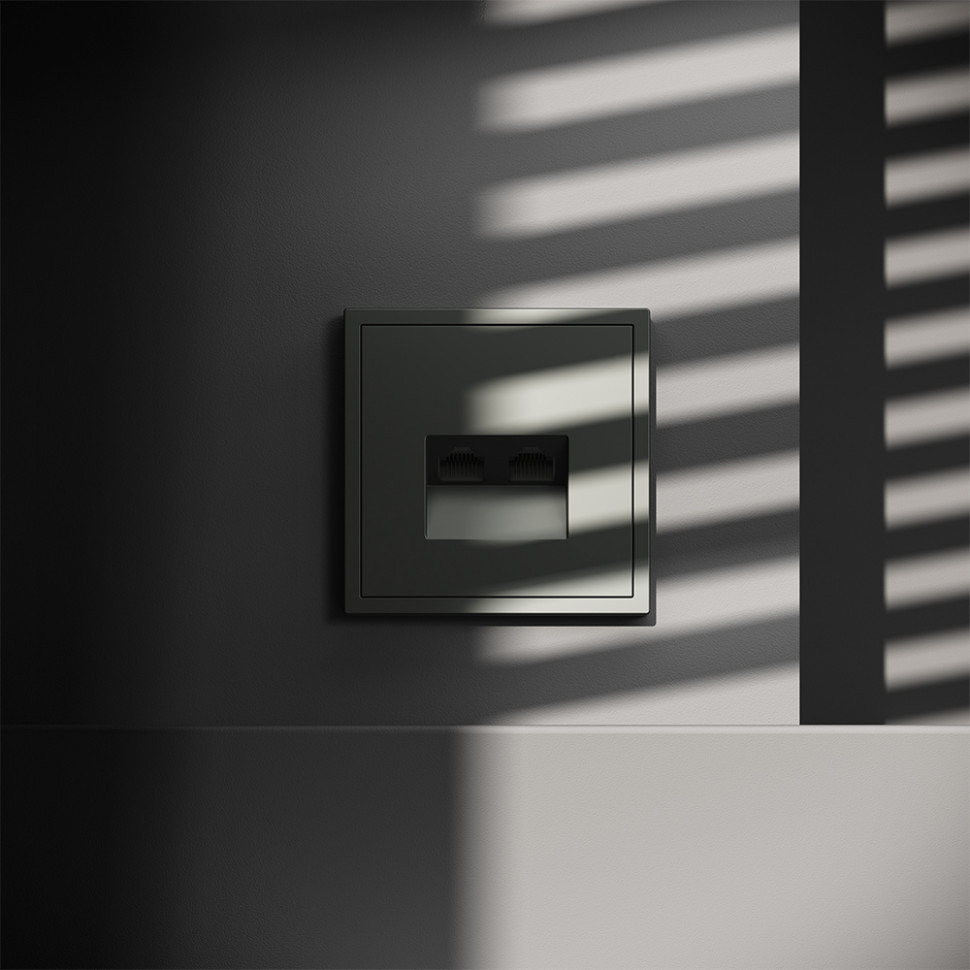 Розетка компьютерная встраиваемая VOLTUM S70 двойная RJ45+RJ45 кат.6, (титан) VLS060206