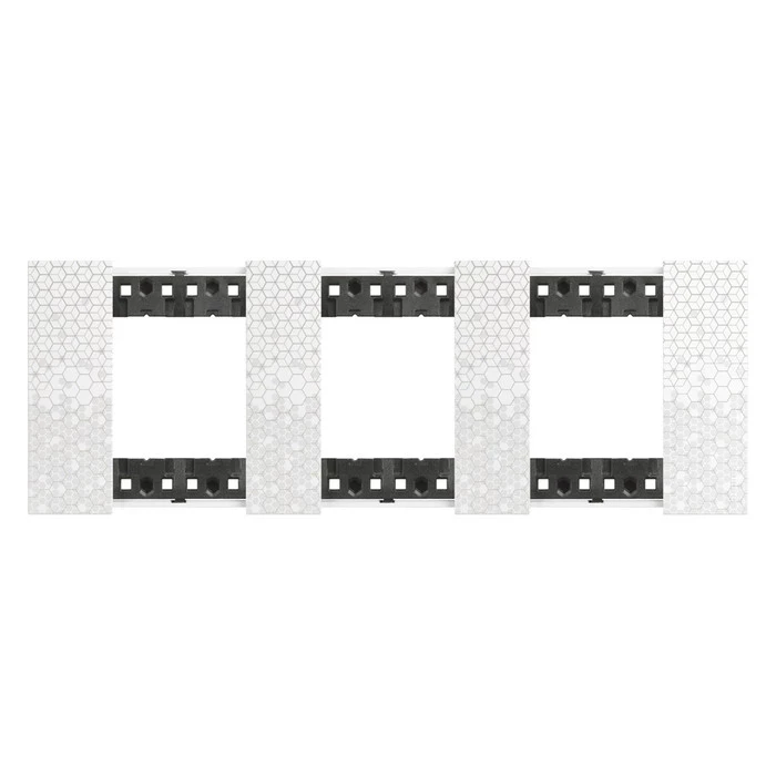 Рамка тройная (2+2+2 мод) с суппортом немецкий стандарт Bticino Living Now пиксель 