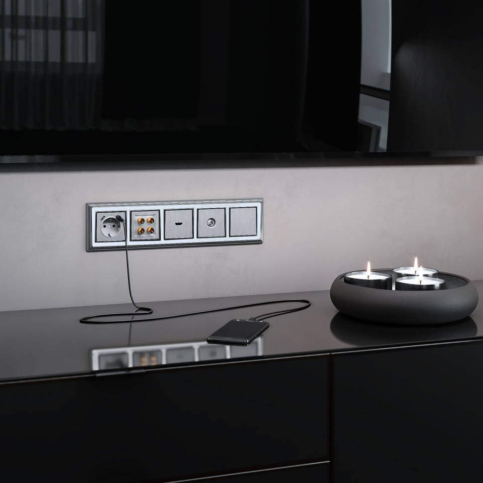 Акустическая розетка cеребряный рифленый W1185009