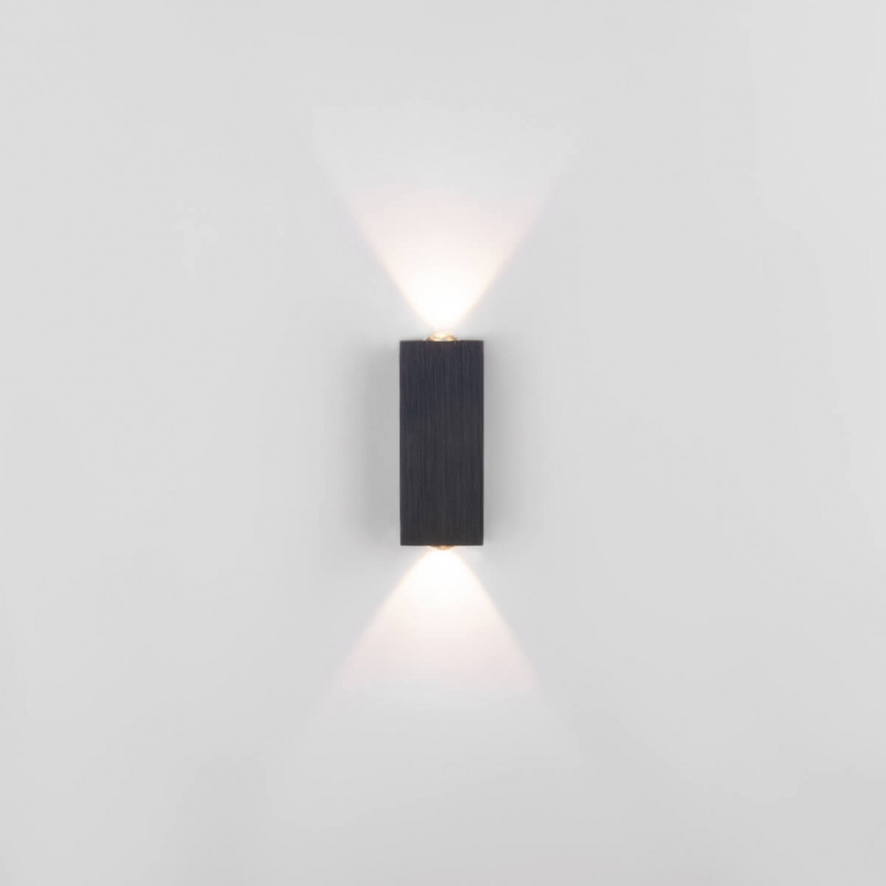 Настенный светодиодный светильник Elektrostandard Petite 4690389176821