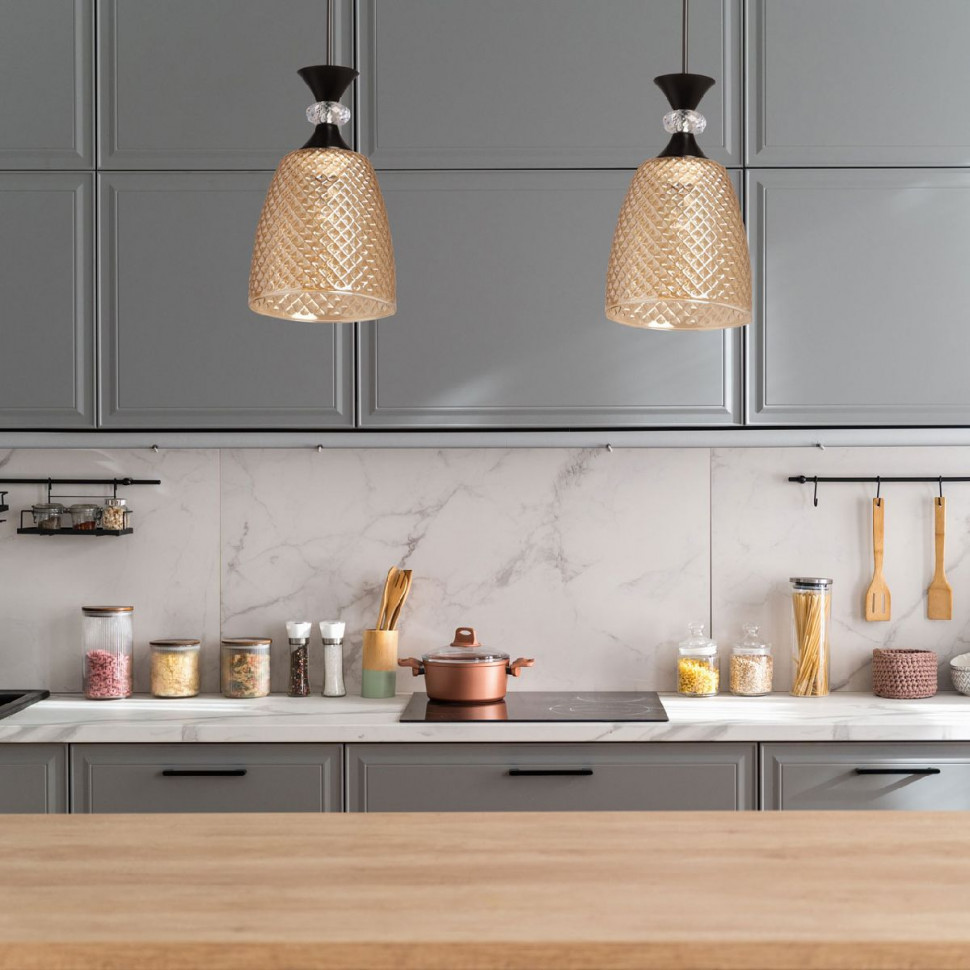 Подвесной светильник De Markt Лоск 107011001