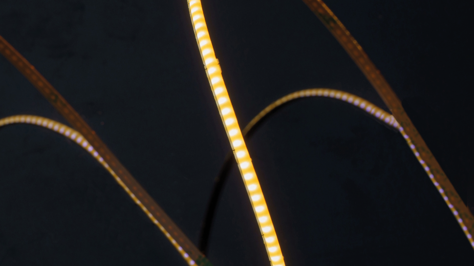  SWG PRO Светодиодная лента SWG PRO COB, 400 LED/м, 4,8 Вт/м, 24В , IP20, Цвет: Теплый белый, SWG-COB400-24-4.8-WW