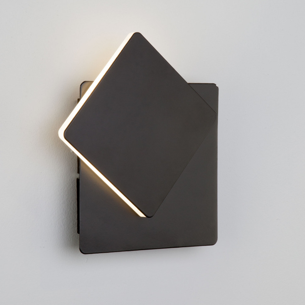 Настенный светодиодный светильник Elektrostandard Screw 4690389173981