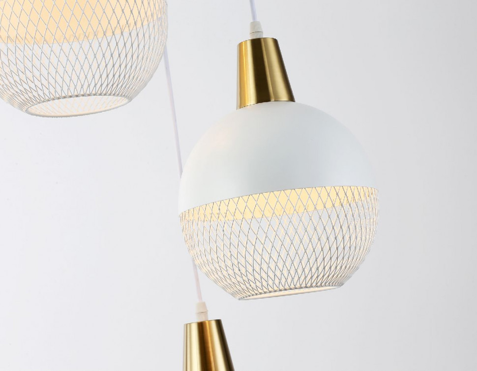 Подвесной светильник Ambrella Light Loft Traditional TR8503