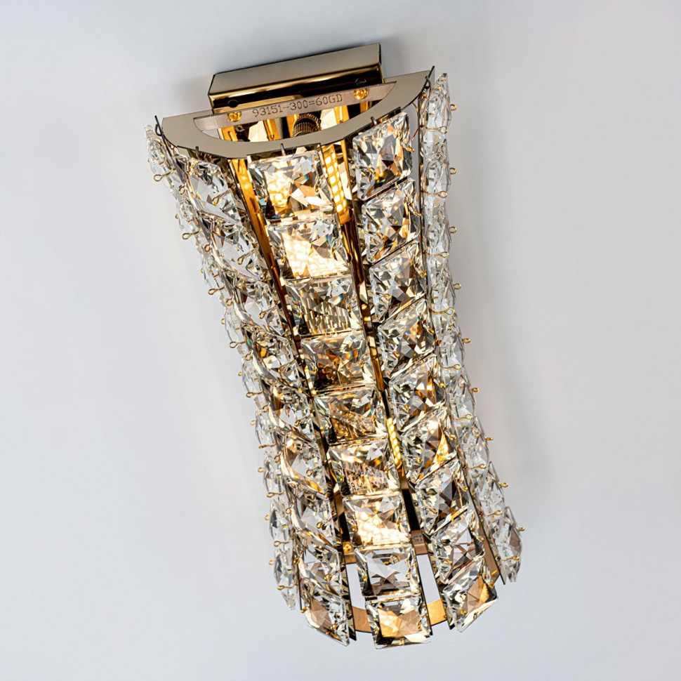 Настенный светильник Modelux ML.557.02 GD