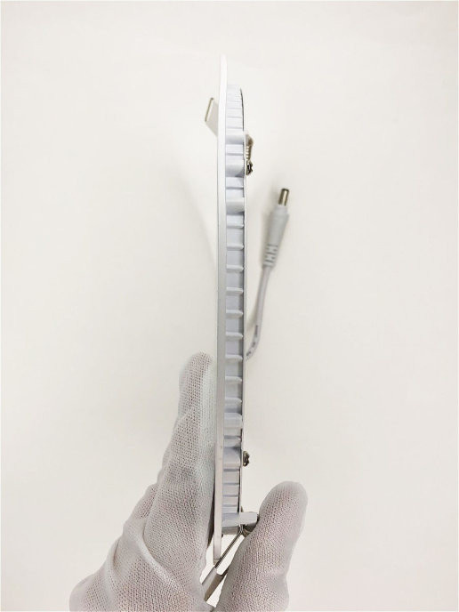 Встраиваемый светильник Elvan VLS-102-R-18W-WW