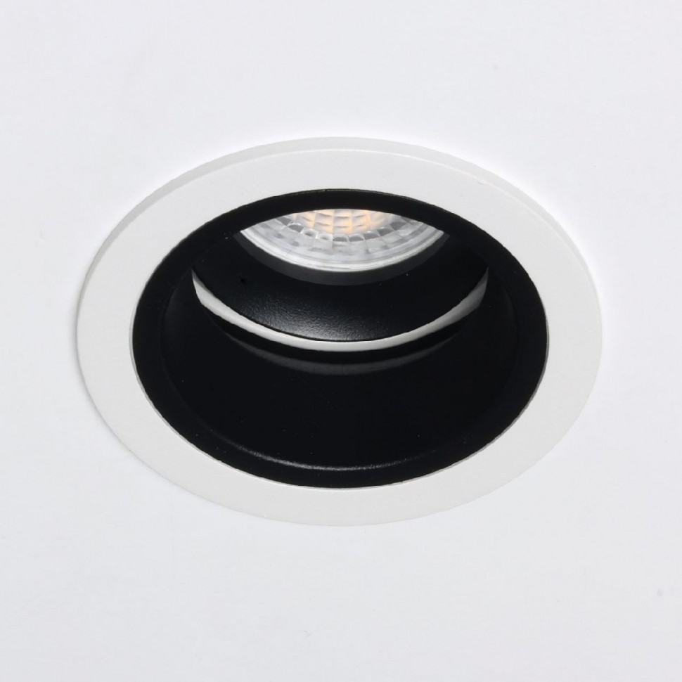 Встраиваемый светильник De Markt Прайм 850010601