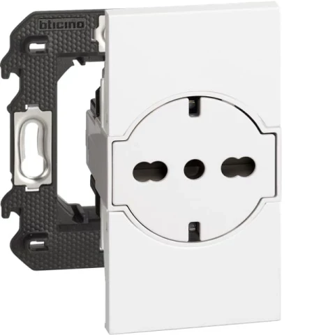 Розетка  плоская - немецкого/итальянского стандарта 10/16А винтовые клеммы