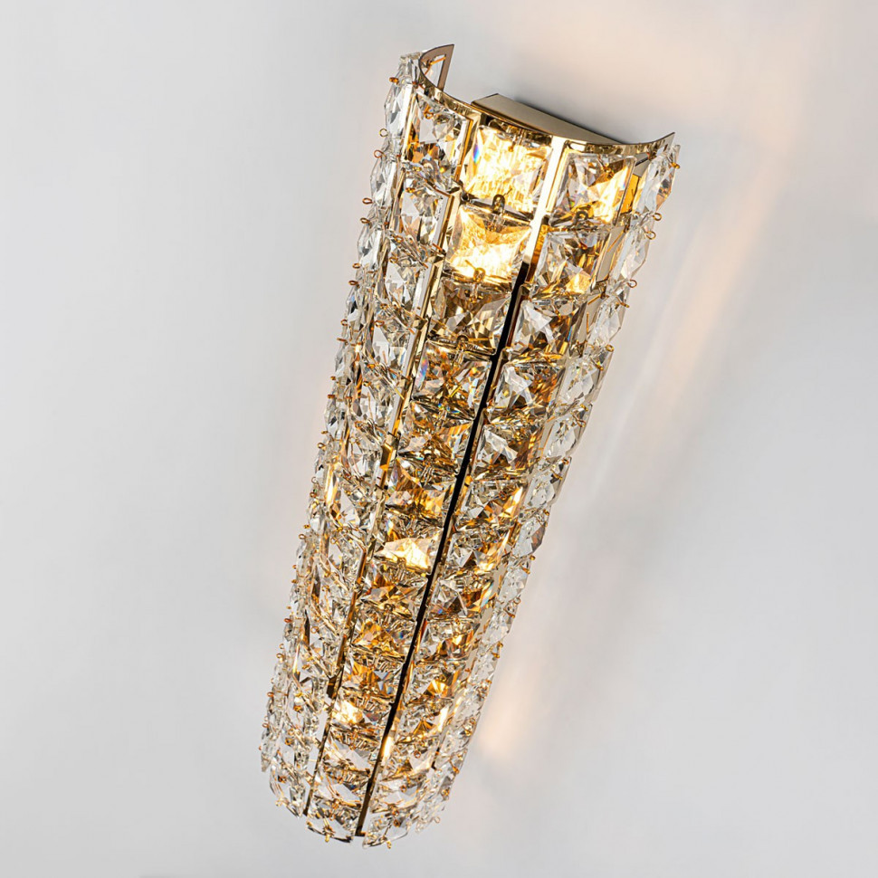 Настенный светильник Modelux ML.558.03 GD