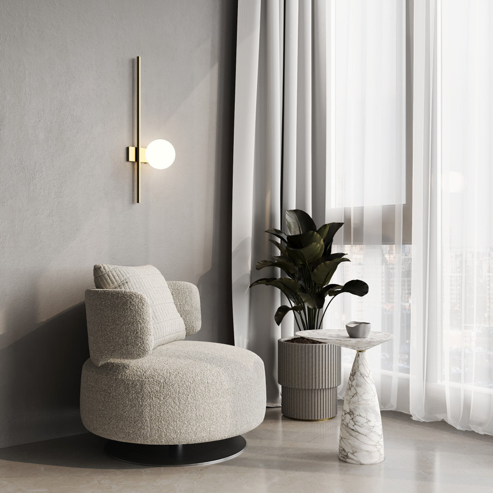 Настенный светильник с матовым плафоном 503052 латунь