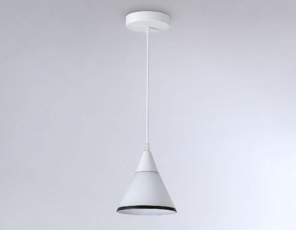 Подвесной светильник Ambrella Light Modern TR3166
