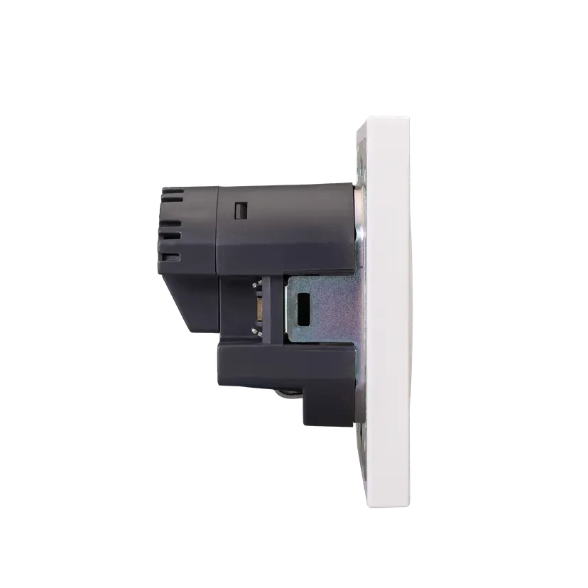 OTL Розетка одинарная с заземлением Schuko 250V, 16A с USB A+C, с защитными шторками, белый матовый, 5V, 3,1А, 20W, IP-20, контакты винтовые, Vertus-Electro, арт. VE-OTL-12/1-W 